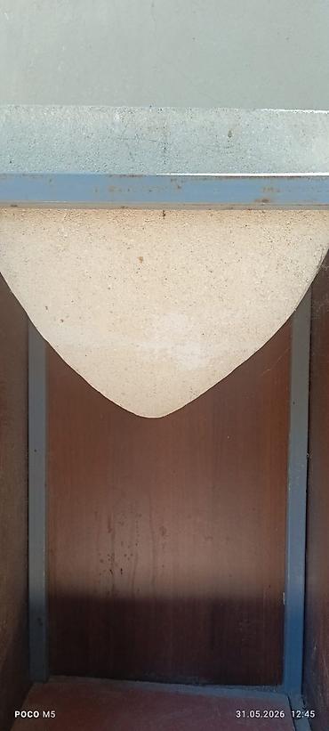 Santexnika: Su daşı qaxdan gelib .altliqi qalin profil - Üst hissə: qalın — 1