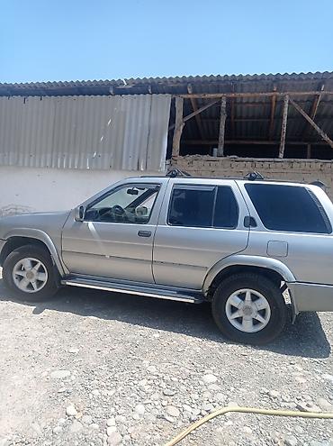 lada 9: Nissan Pathfinder: 2000 г., 3.3 л, Автомат, Бензин, Внедорожник — 1