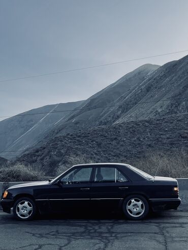 мерс 210 32: Mercedes-Benz W124: 1994 г., 2 л, Механика, Бензин, Седан