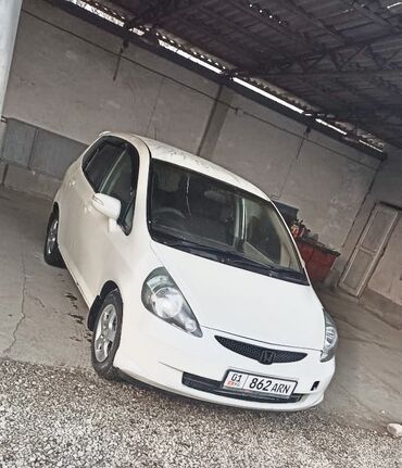 Honda: Honda Fit: 2004 г., 1.3 л, Вариатор, Бензин