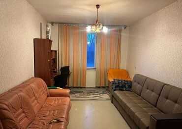 ищу времянку в районе ак босого: 40 кв. м, 2 бөлмө, Жылытылган, Брондолгон эшиктер, Унаа токтотуучу жай