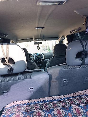 stud 100: Toyota RAV4: 2001 г., 2.4 л, Автомат, Газ, Внедорожник — 3