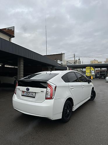 Toyota: Toyota Prius: 2013 г., 1.8 л, Вариатор, Гибрид, Хэтчбэк — 4