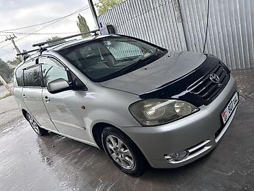 Toyota: Toyota Ipsum: 2001 г., 2.4 л, Автомат, Бензин, Вэн/Минивэн — 3