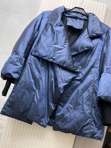 sirqa modelleri: Qadınlar üçün tünd mavi rəngli yüngül oversize kurtka.1 defe