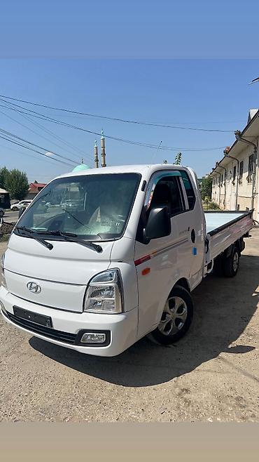 эвакуатор бишкек купить: Легкий грузовик, Hyundai, Стандарт, Б/у — 1