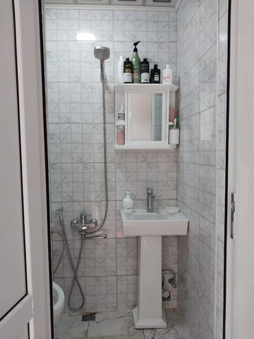 Həyət evləri və villaların satışı: 4 otaqlı, 70 kv. m, Kredit yoxdur, Yeni təmirli -da lalafo.az — 18 Həyət evləri və villaların satışı: 4 otaqlı, 70 kv. m, Kredit yoxdur, Yeni təmirli — 18