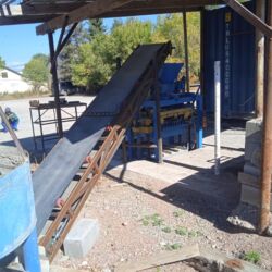 Производство пескоблоков: Кыргызстанда жасалган Пескоблок чыгарган полуавтомат станок сатылат — 2