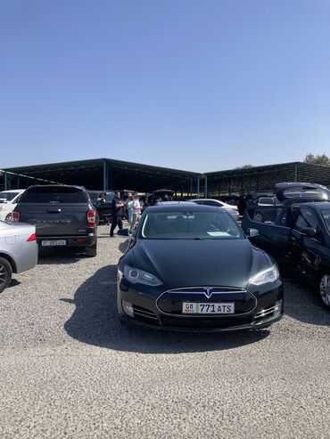 машинаы: Tesla Model S: 2014 г., Электромобиль, Седан