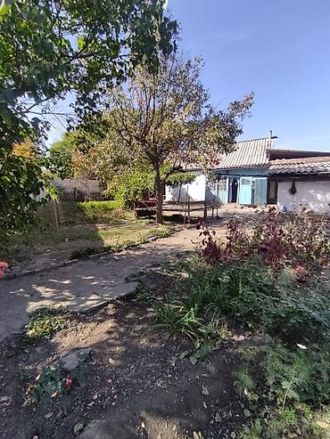 осмон ата конушу: 📍 В Сокулуке ( верхнаяя зона ) продается дом на участке 8.5 соток, по — 4
