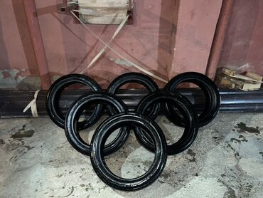 Təkərlər: 6 ədəd avtomobil şini 215/45 R17 Xüsusiyyətlər: - Miqdar: 6 ədəd -