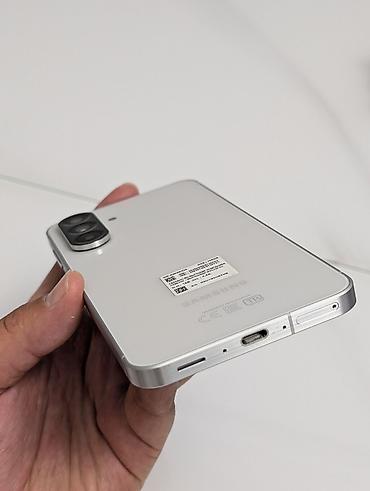 note 2: Samsung Galaxy A56 5G, Б/у, 256 ГБ, цвет - Белый, 2 SIM — 6