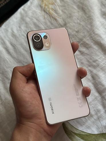 Xiaomi Mi 11 Lite 5G, цвет розовый (переливающийся). Тонкий и лёгкий