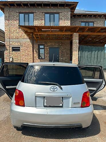 android avto: Toyota Ist: 2003 г., Бензин, Хэтчбэк — 2