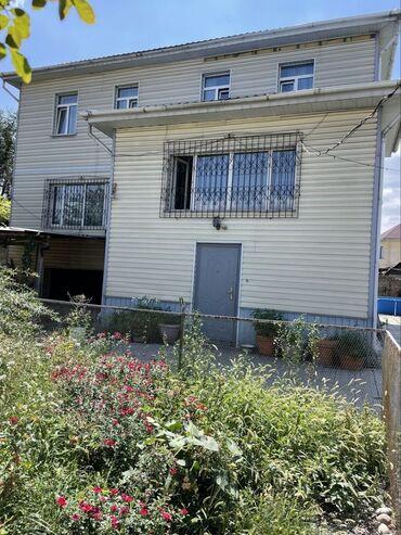 продаю дом в ново покровке: Дом, 200 м², 5 комнат, Агентство недвижимости, Евроремонт