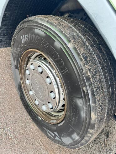 Грузовики: Грузовик — 10