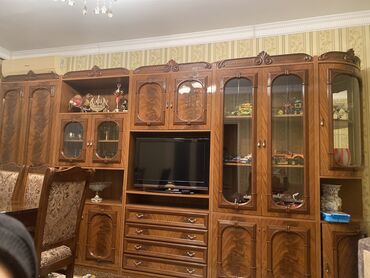продажа бу мебели: Б/у, Сервант