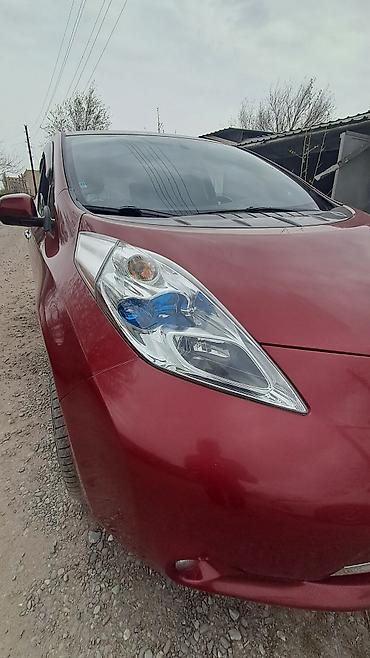 Nissan: Nissan Leaf: 2013 г., Электромобиль, Хэтчбэк — 3