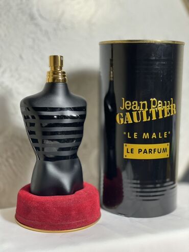 арабская парфюмерия: Парфюм Jean Paul Gaultier Le Male Le Parfum представлен во флаконе