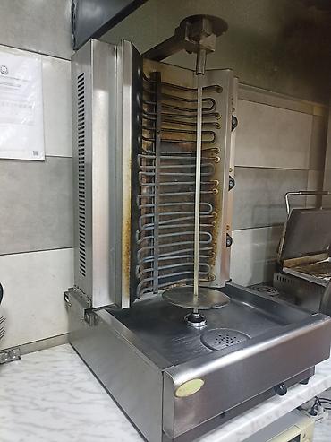 türk qaz sobası: Elektrik doner aparatı və ikiqablı fritöz dəsti Məhsul tərkibi: - — 1