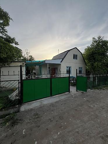 Продажа коттеджей и домов: Жилой дом с участком - Дом капитальный, одноэтажный с мансардой — 2