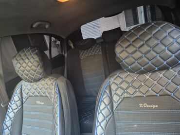 Kia: Kia Rio: 1.4 l | 2009 il Sedan — 5