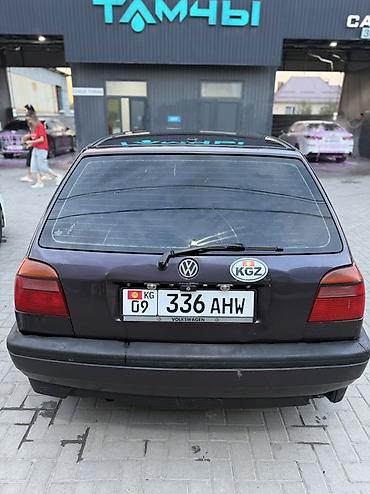 golf b4: Volkswagen Golf: 1994 г., 1.8 л, Механика, Хэтчбэк — 4