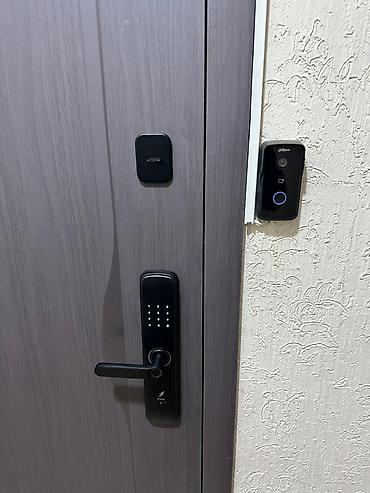 Продажа квартир: 3 комнаты, 85 м², 2 этаж — 9