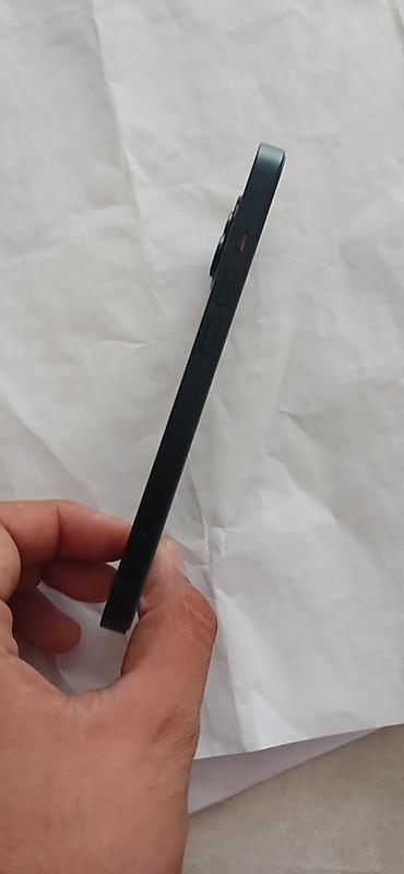 Apple iPhone: IPhone 13, Qara, Face ID — 8