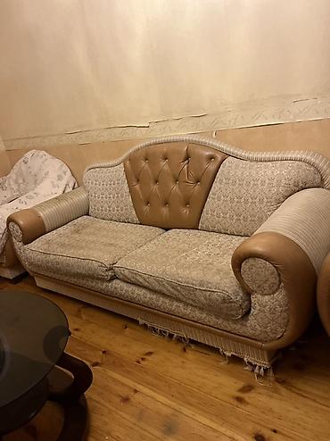 kontakt home divan kreslo: Klassik üslubda yumşaq mebel dəsti - Tərkibi: 1 ədəd 3 nəfərlik divan — 2