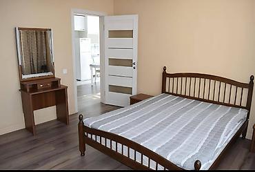 фурманова: 3 комнаты, 81 м², Индивидуалка, 4 этаж — 4