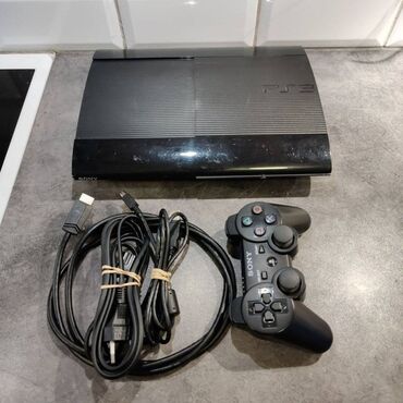 PS3 (Sony PlayStation 3): Playstation 3 işlənmiş 2 ədəd pult+1 pult hissələri 20 ədəd oyun