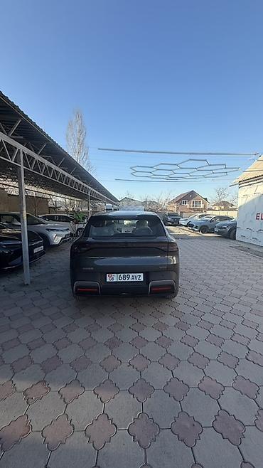 Другой электротранспорт: Электромобиль crossover сегмента C. Основные характеристики по фото — 2