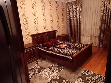 inqlab: 3 otaqlı mənzil orta temir. Buntun əşyalar içində şəkildə göründüyü — 3
