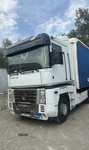 антенны для рации: Тягач, Renault, 2004 г., Тентованный