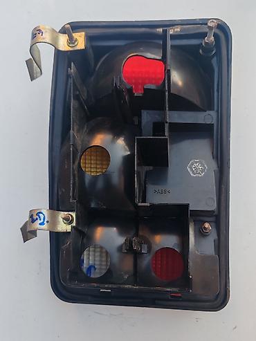 za kljuceve drzaci: Stop lampa desna Lada 2104 Karavan br.2. Polovna, ocuvana. Skinuta sa — 5