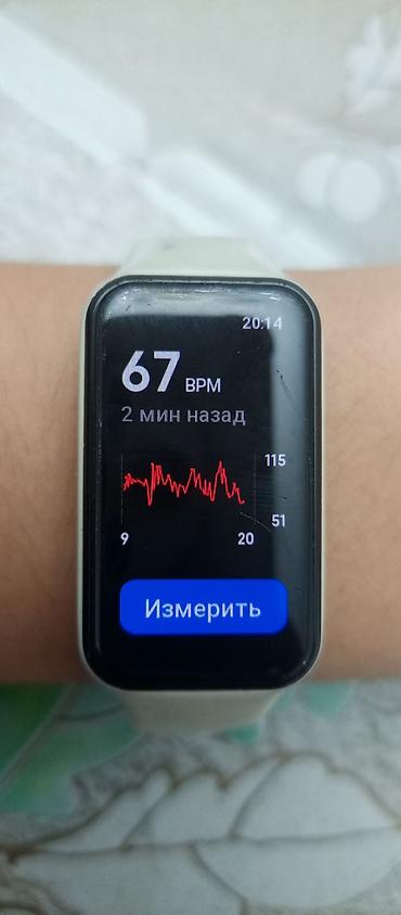 Акылдуу сааттар: Смарт-браслет с цветным сенсорным экраном и функцией измерения пульса — 1