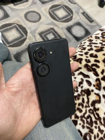 монитор на х5: Asus Zenfone 9, Колдонулган, 256 ГБ, түсү - Кара, 1 SIM
