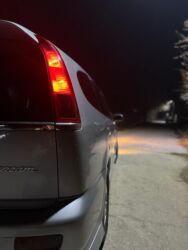 Honda: Honda Stream: 2002 г., 2 л, Автомат, Бензин, Минивэн — 7