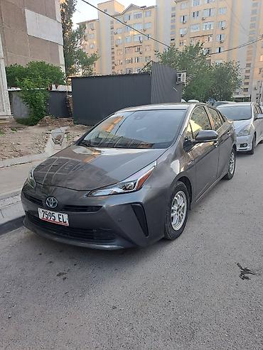 тайота прикс: Toyota Prius: 2019 г., 1.8 л, Гибрид, Хэтчбэк — 9