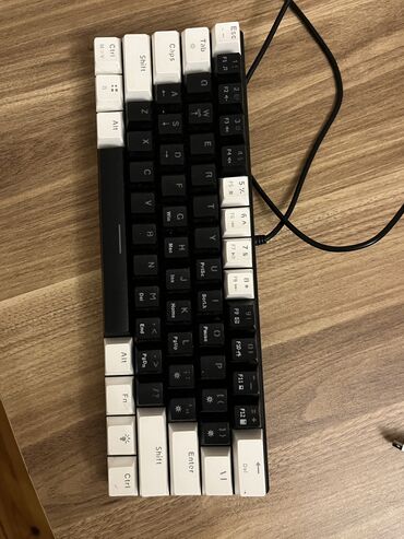 Klaviaturalar: Klaviaturada 20-yə yaxın RGB modu var, işıqları səliqəli və gözəl — 6