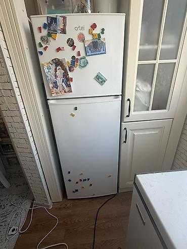 mini refrigerator: Холодильник Artel с нижней морозильной камерой. Двухкамерная модель в — 1