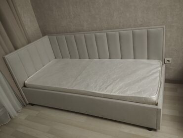 Кровати: Пружинный Матрас, Новый