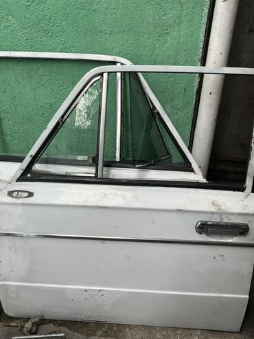 Disk təkərlər: VAZ 2106 (06) üçün ehtiyat hissələri paket şəklində. Mövcud detallar — 9