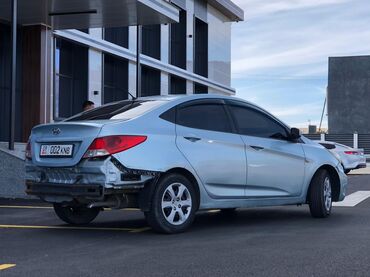 ковролин для машины: Hyundai Solaris: 2011 г., 1.6 л, Бензин, Седан
