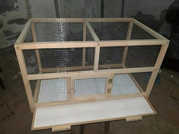 Qəfəslər: Taxta quş qəfəsi – ikixanalı model Xüsusiyyətlər: - Material: təbii — 1