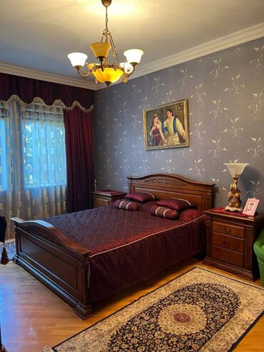 Mənzil alıram: Bakı, 3 otaqlı, Köhnə tikili, m. Elmlər Akademiyası, 92 kv. m