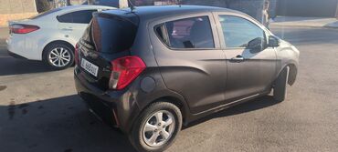 Chevrolet: Chevrolet Spark: 2016 г., 1 л, Вариатор, Бензин, Хэтчбэк — 4