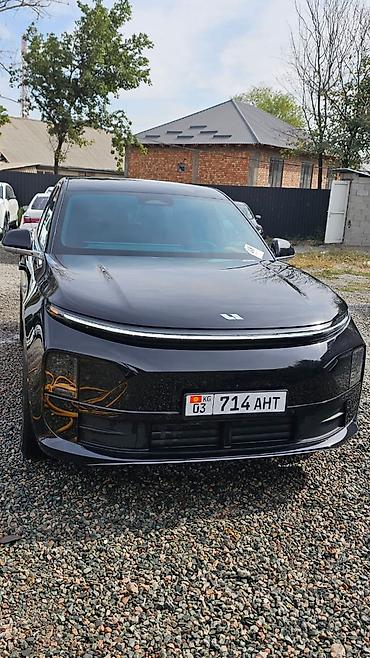 Lixiang L6: 2024 г., 1.5 л, Автомат, Гибрид, Кроссовер