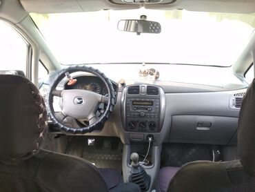 Mazda: Mazda PREMACY: 2001 г., 1.8 л, Механика, Бензин, Универсал — 6